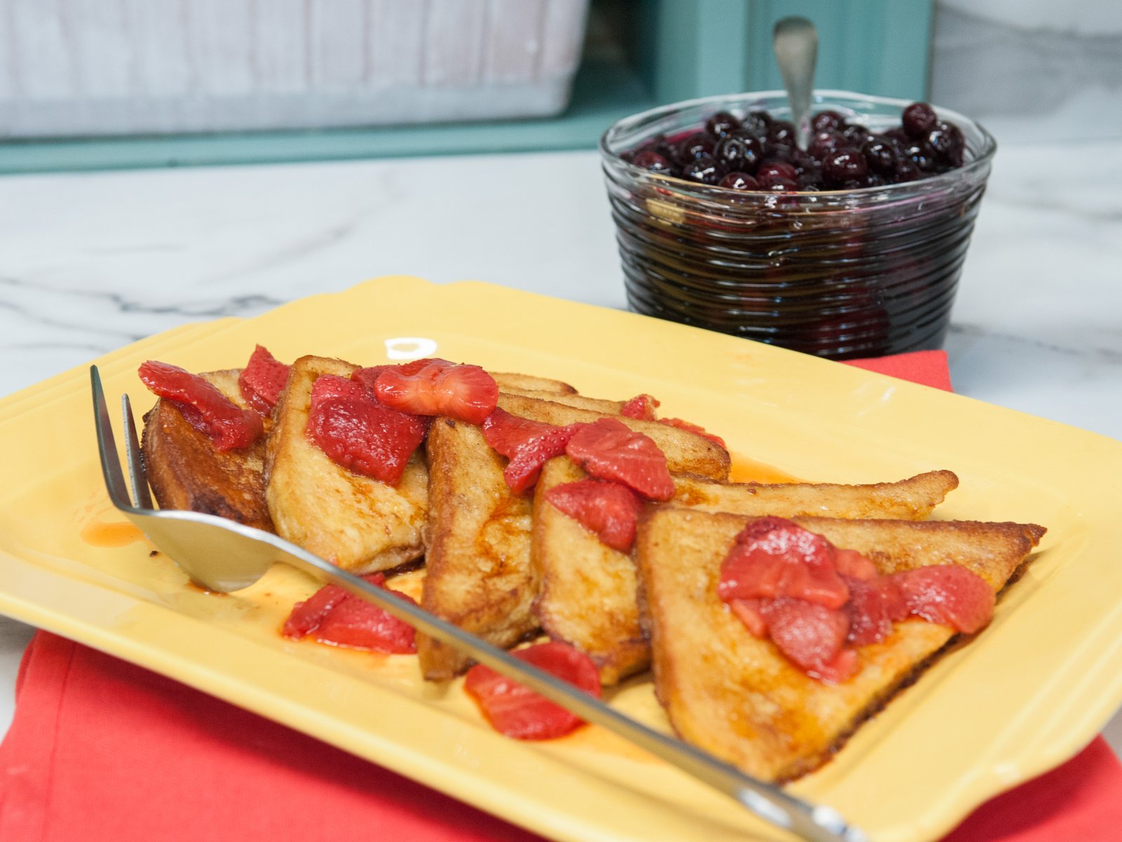 French Toast served with fresh strawberries